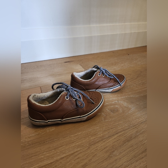 UNBRANDED | Toddler boy dock shoe - Picture 3 of 11